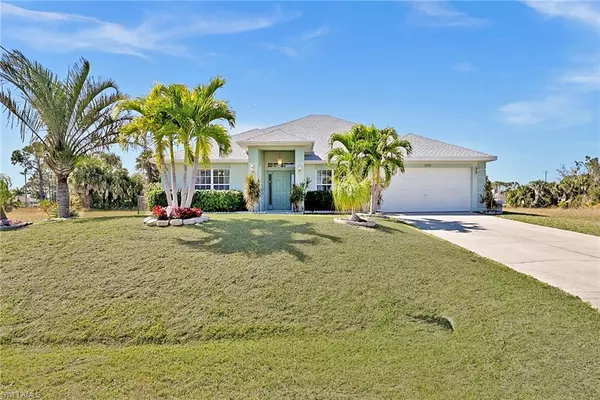 3314 NE 13th PL, Cape Coral, FL 33909