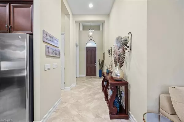 Naples, FL 34113,6513 Roma WAY