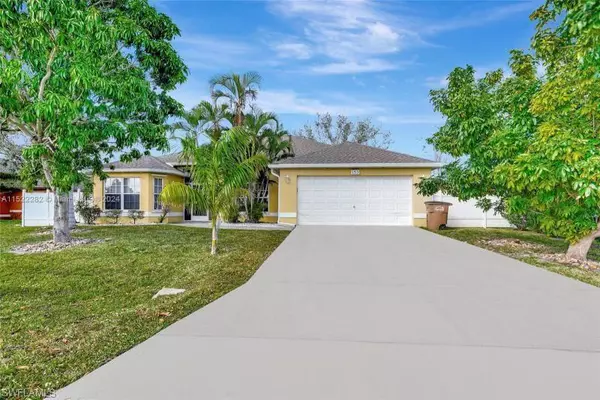 Cape Coral, FL 33904,153 SE 25th LN