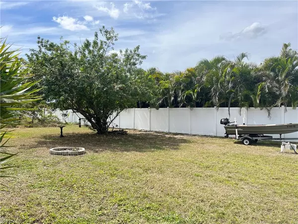 Cape Coral, FL 33909,4000 NE 9th AVE