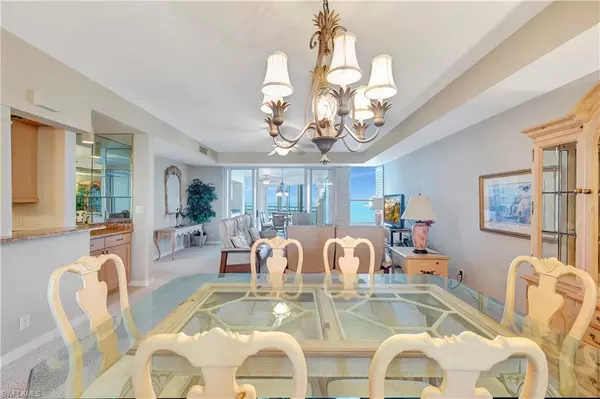 Marco Island, FL 34145,6000 Royal Marco WAY #356