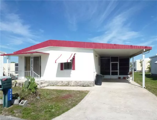 2820 Breezewood DR, North Fort Myers, FL 33917