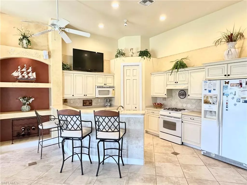 Fort Myers, FL 33908,8436 Southwind Bay CIR