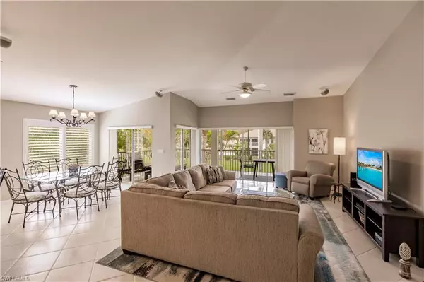 Estero, FL 33967,8400 Southbridge DR #2