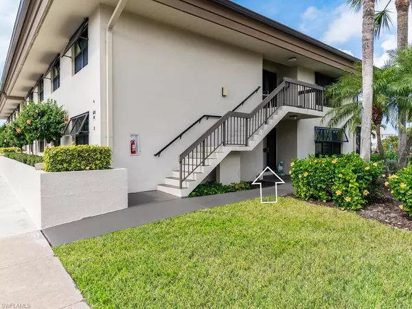 Marco Island, FL 34145,525 Seaview CT #M2