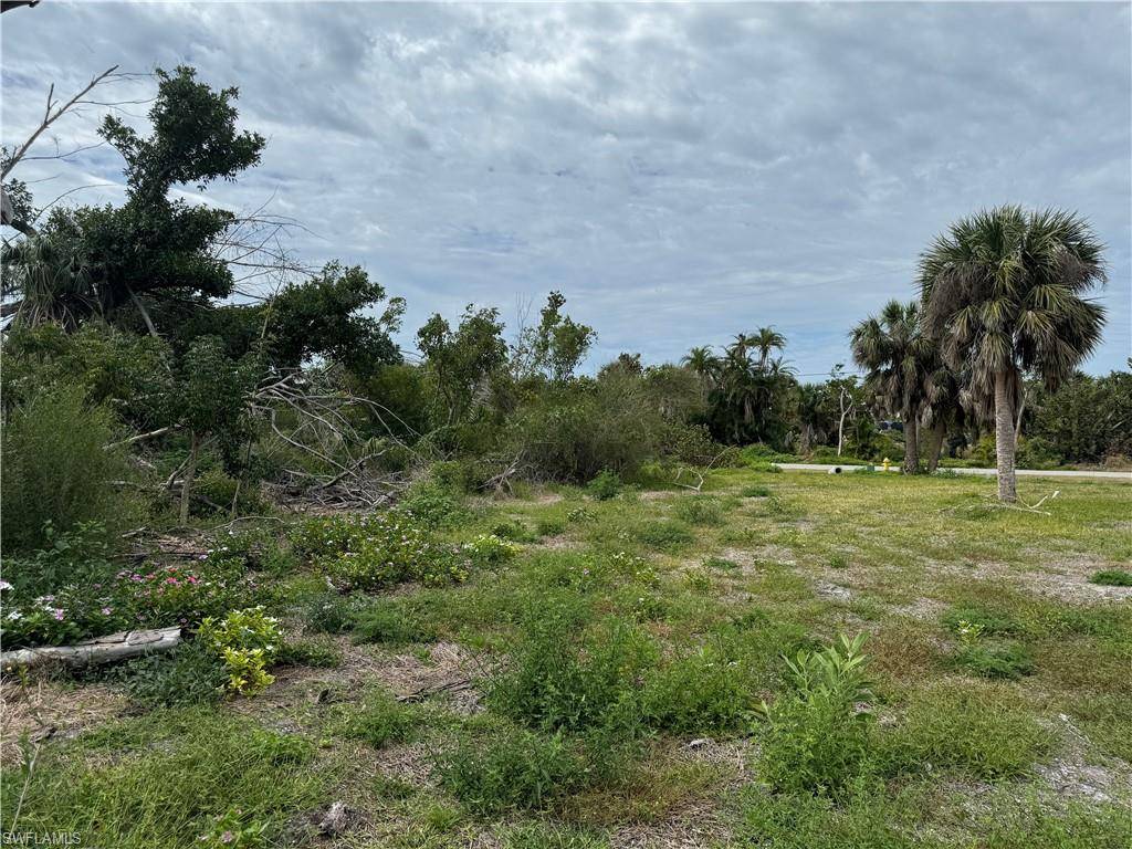 Sanibel, FL 33957,3304 Saint Kilda RD