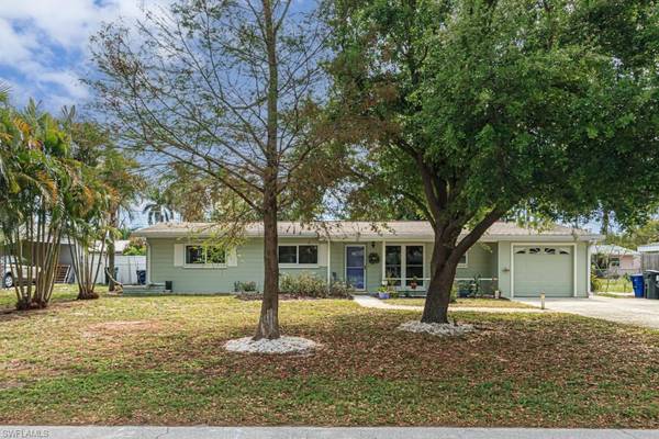 1430 Davis DR, Fort Myers, FL 33919