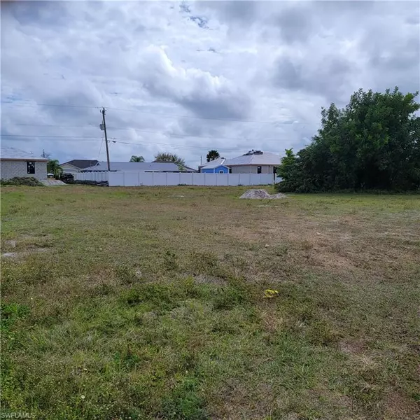 Cape Coral, FL 33909,1807 NE 17th PL