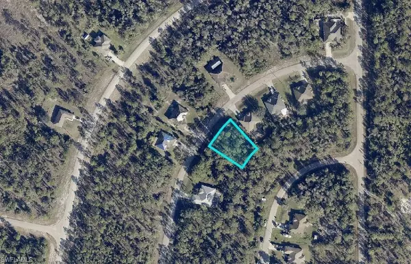 Lehigh Acres, FL 33974,811 Grenada AVE