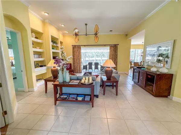 Naples, FL 34120,8229 Allendale CT