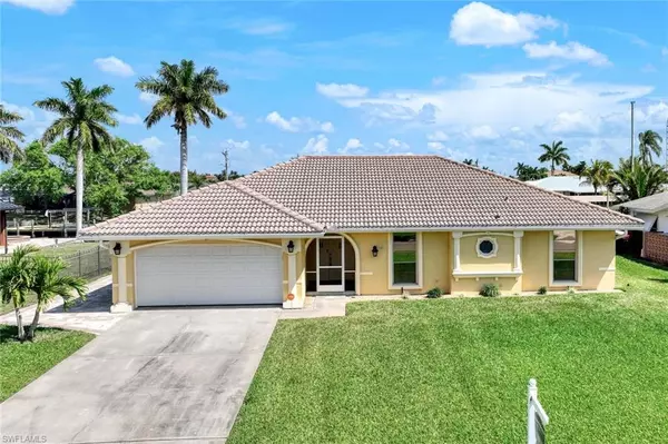 Cape Coral, FL 33914,5303 SW 2nd PL