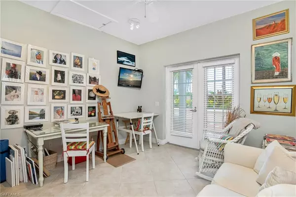 Naples, FL 34108,7575 Pelican Bay BLVD #1502