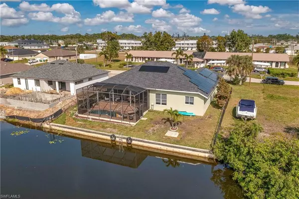 Cape Coral, FL 33991,926 SW 8th PL