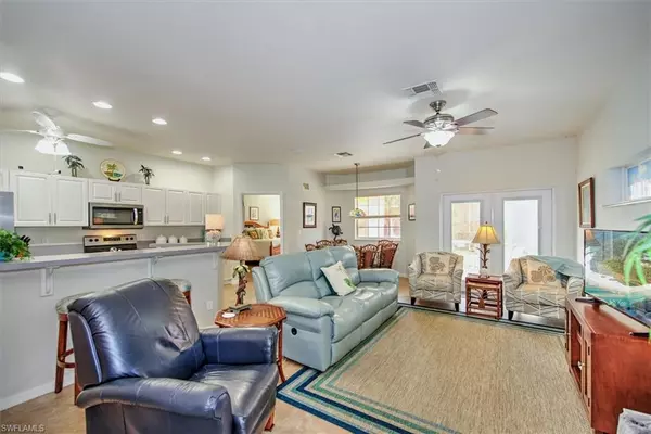 Lehigh Acres, FL 33936,19984 Lake Vista CIR N #11B #4