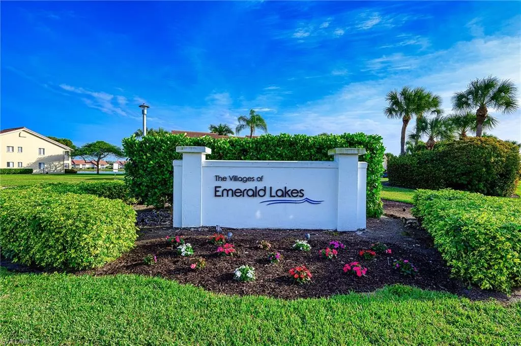 Naples, FL 34109,7778 Emerald CIR #P-104