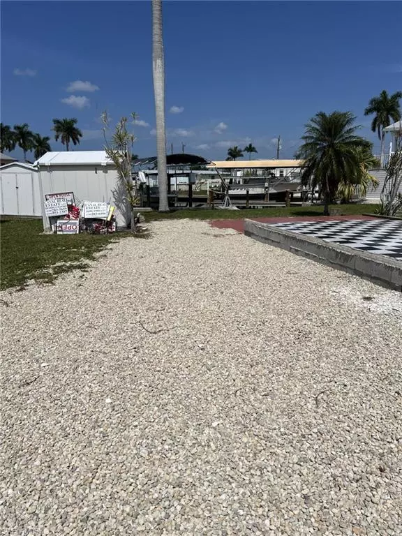 Other, FL 33956,3864 Areca DR