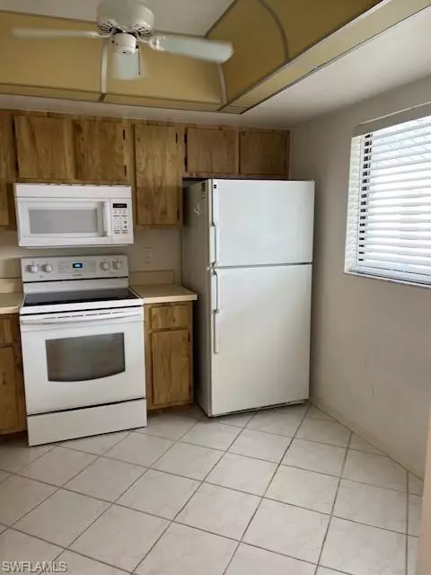 Fort Myers, FL 33908,17456 Woodland TRCE #E