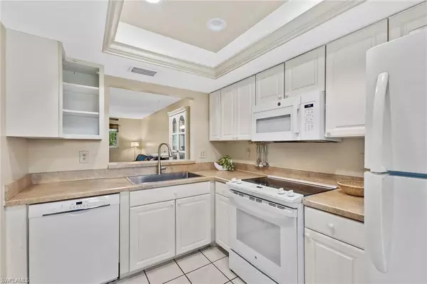 Naples, FL 34112,1047 Pine Isle LN #1047