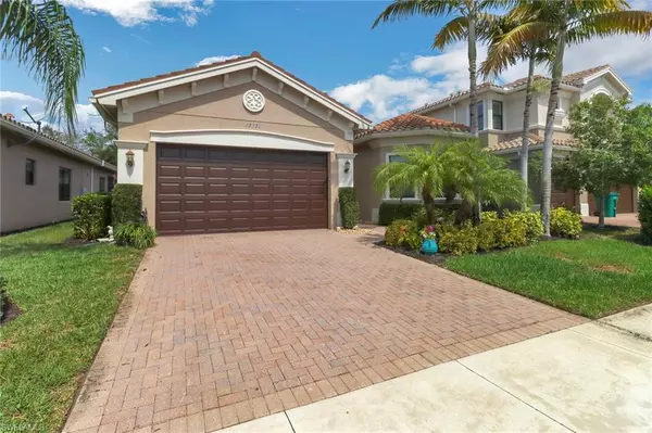 Naples, FL 34109,13836 Luna DR