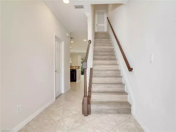 Fort Myers, FL 33967,19541 Bowring Park RD #104