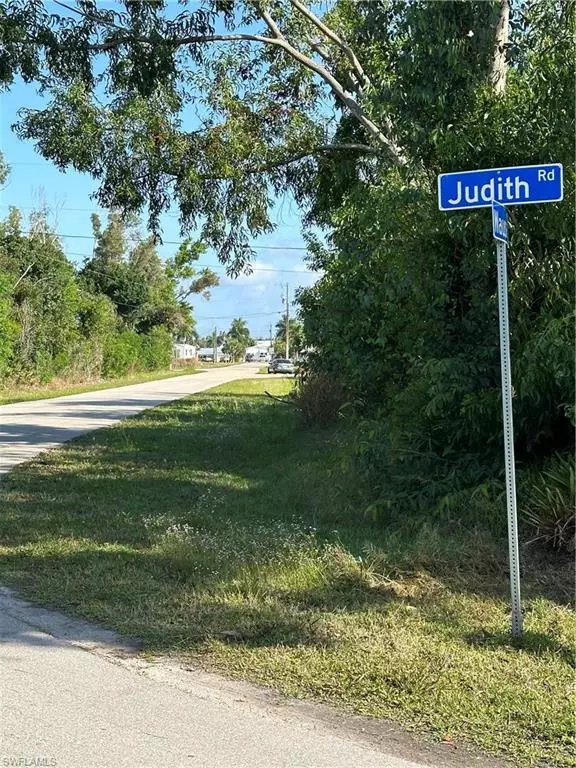 Bokeelia, FL 33922,5718 Judith RD