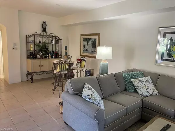 Naples, FL 34109,2288 Ashton Oaks LN #7-103