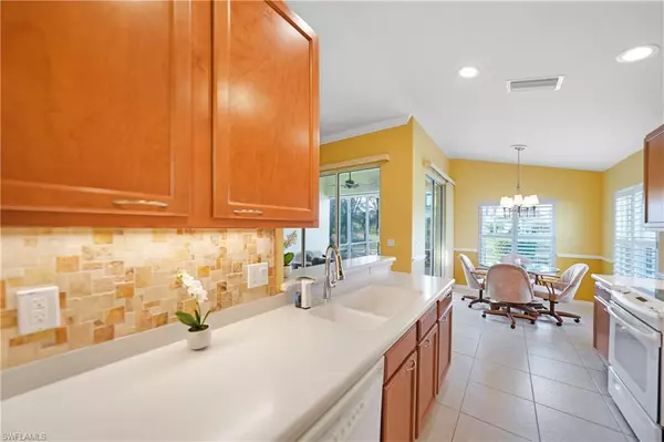 Cape Coral, FL 33991,2604 Clairfont CT