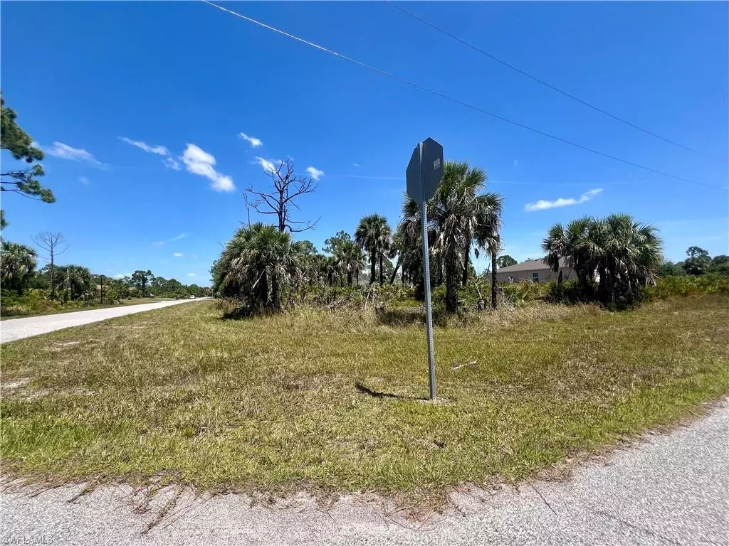 Port Charlotte, FL 33981,12070 Cochran AVE