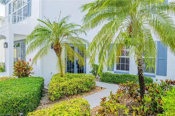 Naples, FL 34108,823 Tanbark DR #101