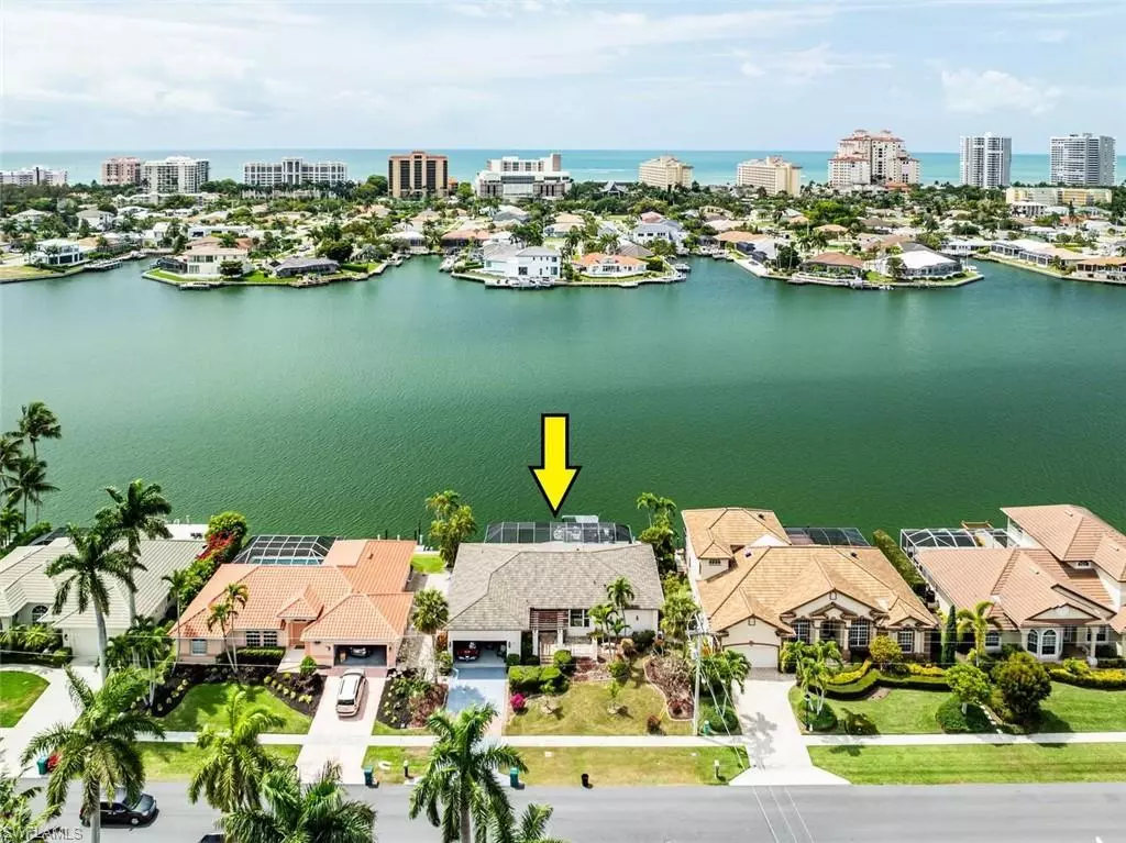 Marco Island, FL 34145,364 Lamplighter DR