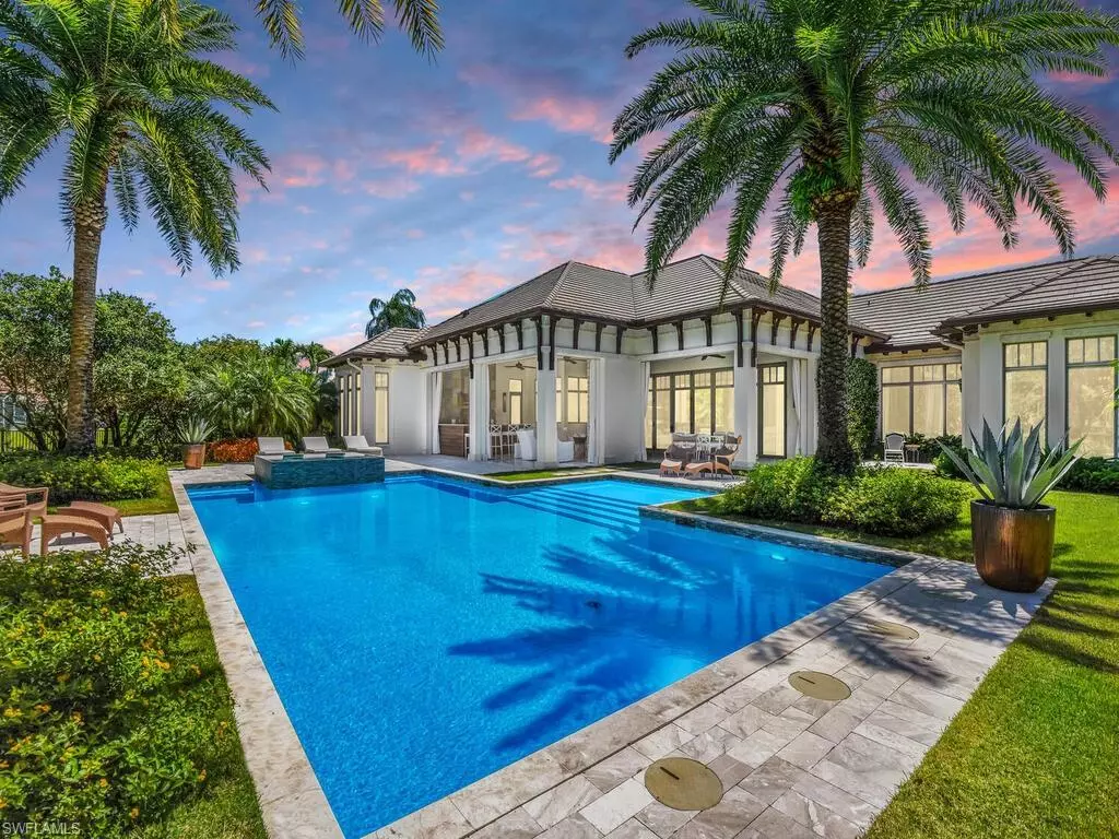 Naples, FL 34108,705 Bobwhite LN