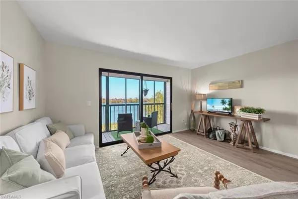 Sanibel, FL 33957,2320 Wooster LN #5