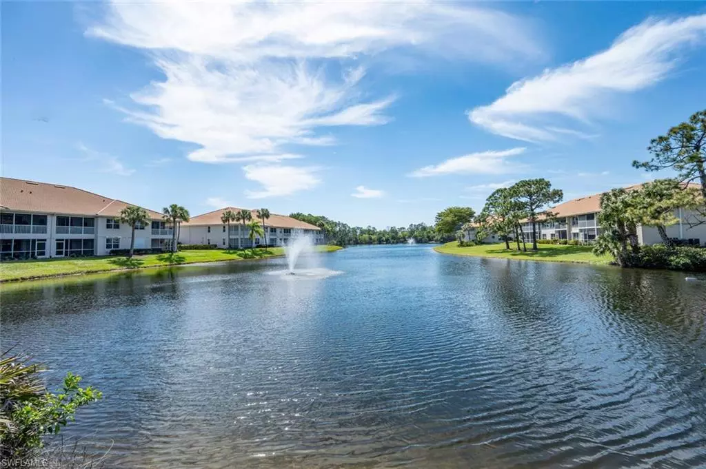 Naples, FL 34110,1112 Manor Lake DR #H-203