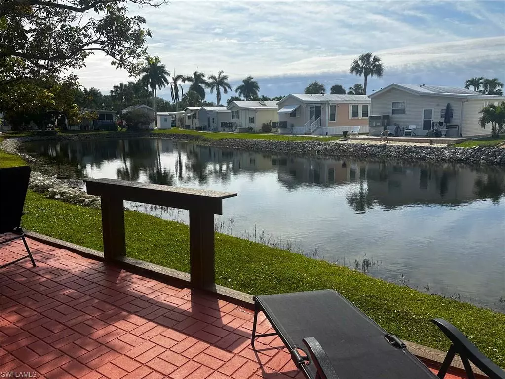 Naples, FL 34114,206 Cheetah DR #206