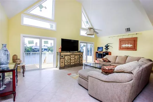 Sanibel, FL 33957,9003 Mockingbird DR