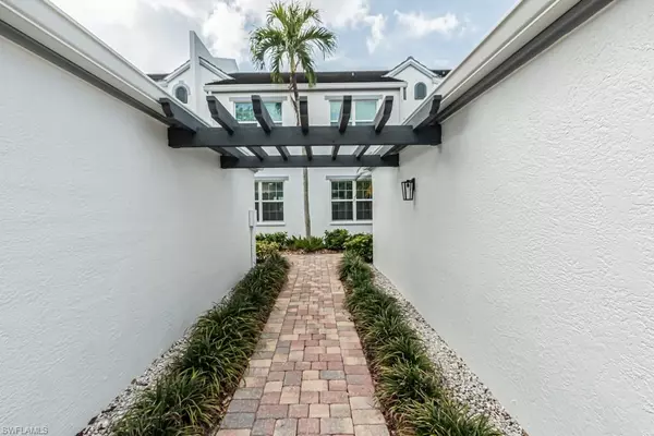 Naples, FL 34110,5937 Sand Wedge LN #1503