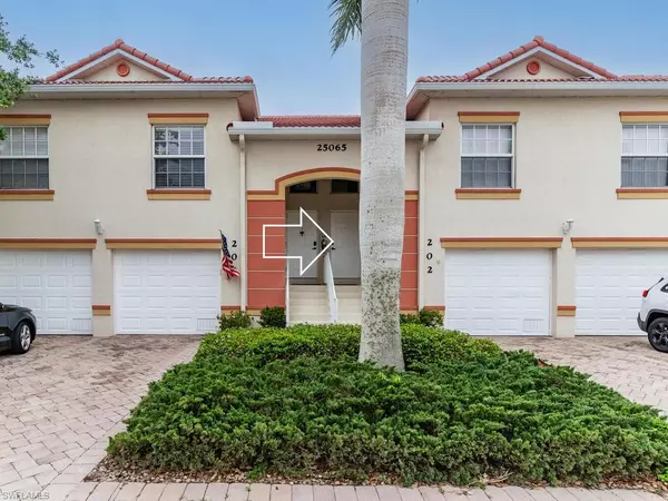 Naples, FL 34114,25065 Peacock LN #202