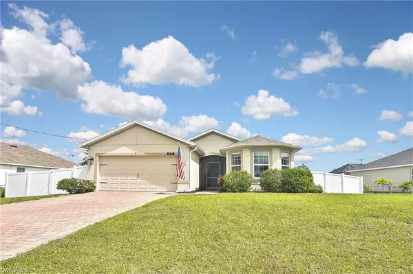 1717 NW 9th TER, Cape Coral, FL 33993