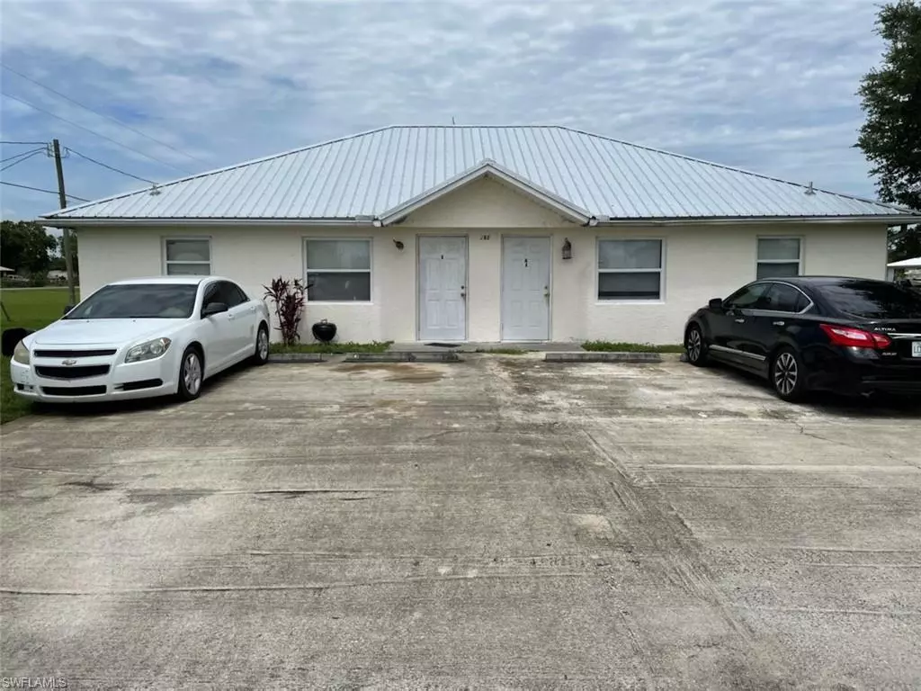 Moore Haven, FL 33471,701 6th ST