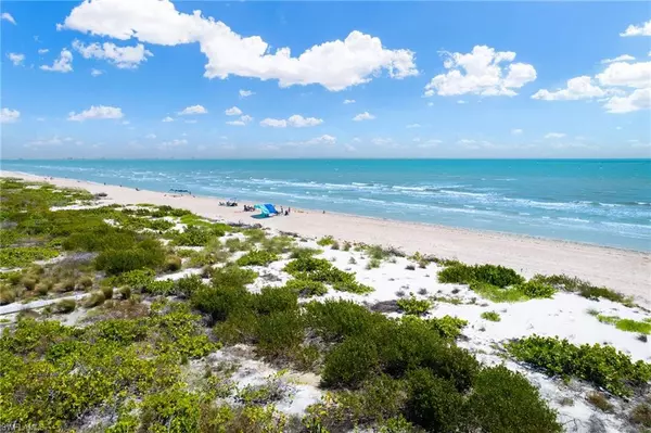 Sanibel, FL 33957,805 E Gulf DR #D-2