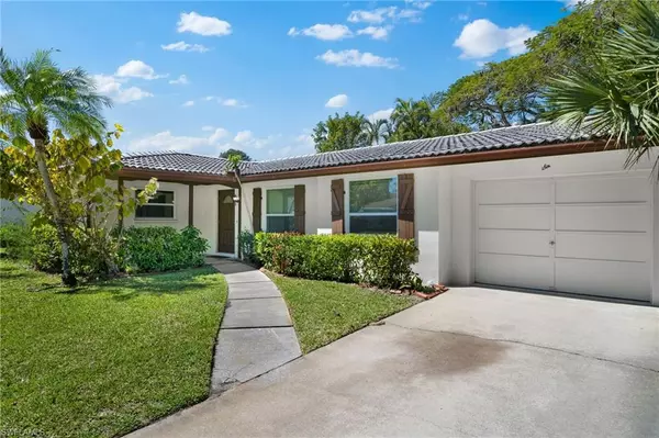 Naples, FL 34112,6 MAUI CIR