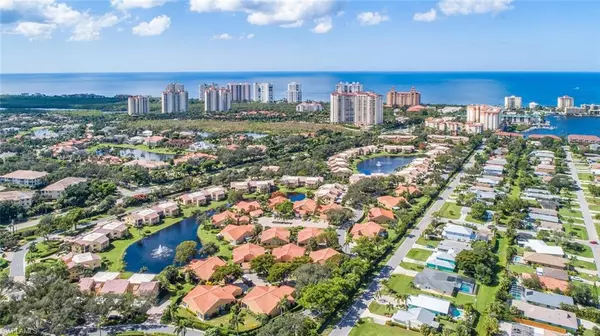 Naples, FL 34108,592 Beachwalk CIR #N-304