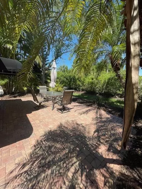 Naples, FL 34114,4842 Southern Breeze DR