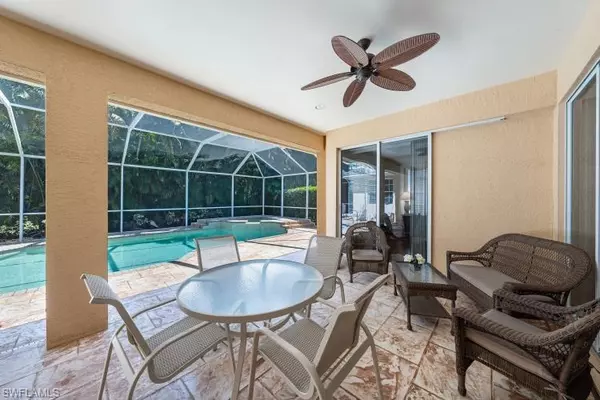 Naples, FL 34113,436 Crestwood LN