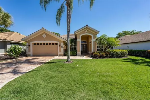 Naples, FL 34113,436 Crestwood LN