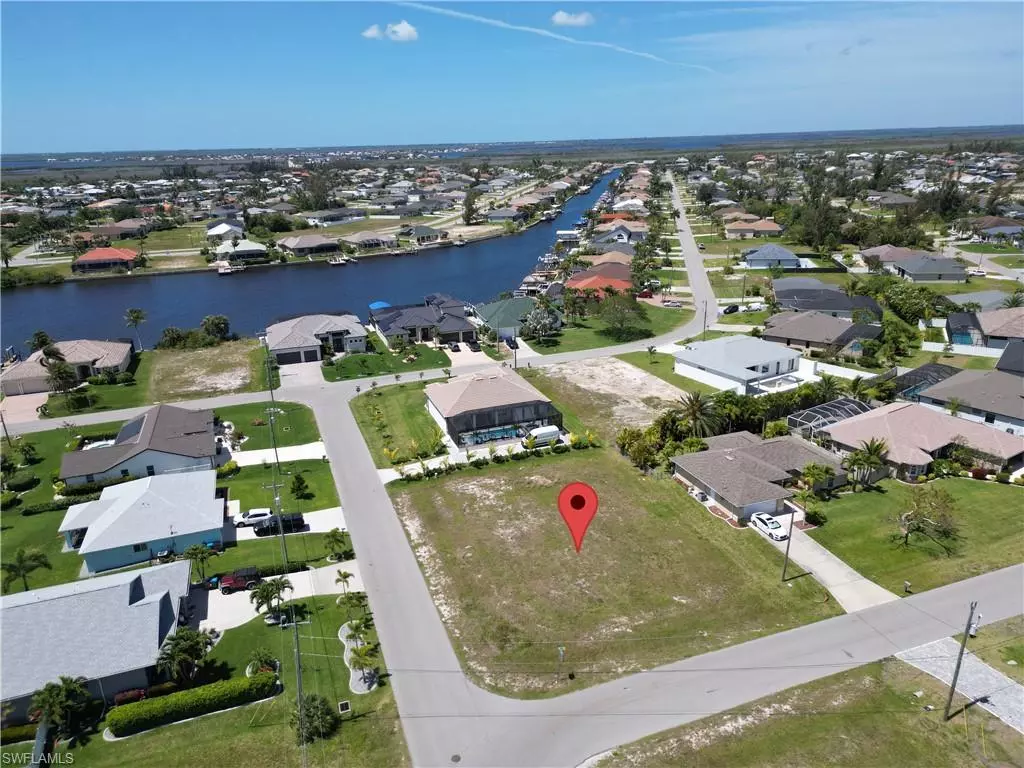 Cape Coral, FL 33991,3302 SW 3rd ST