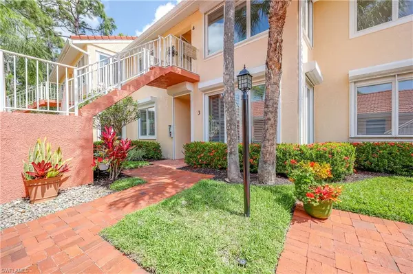 Naples, FL 34112,2415 Hidden Lake DR #4803