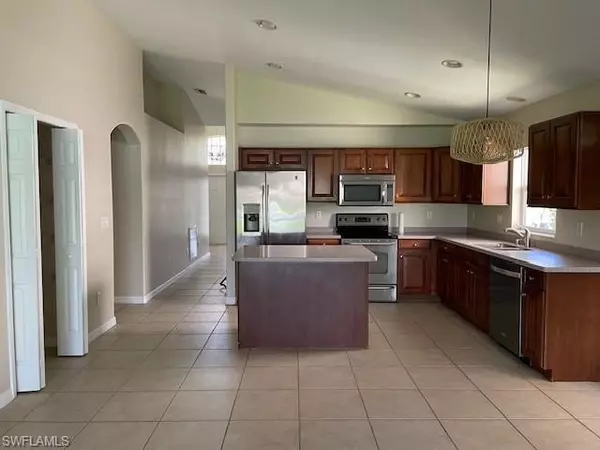 Fort Myers, FL 33913,12340 Jewel Stone LN