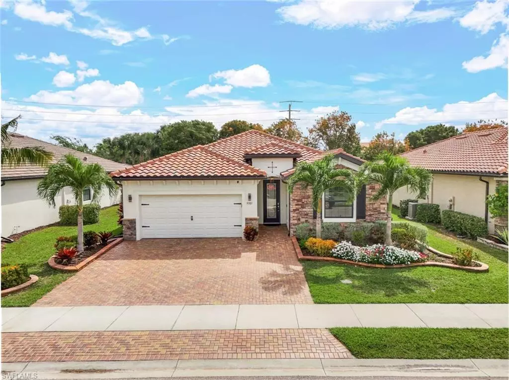 Naples, FL 34120,9385 Glenforest DR