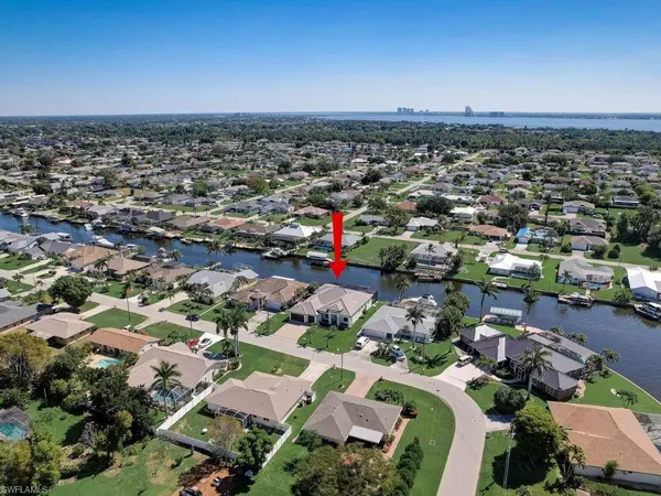 Cape Coral, FL 33990,1205 SE 20th CT